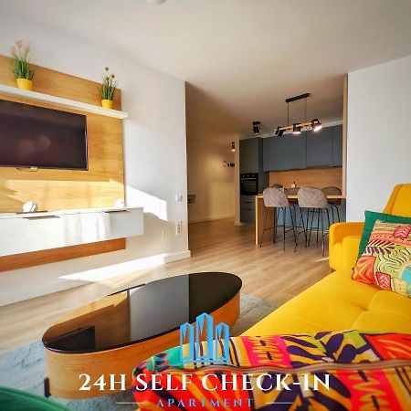 Cluj Airport Apartment Bagian luar foto